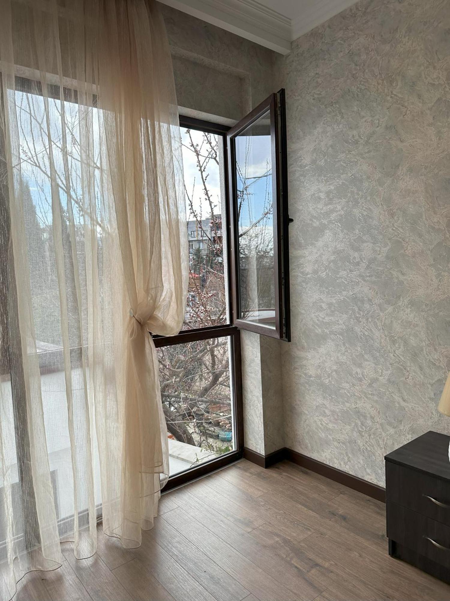 Three Palms Guest House Tbilisi Eksteriør bilde